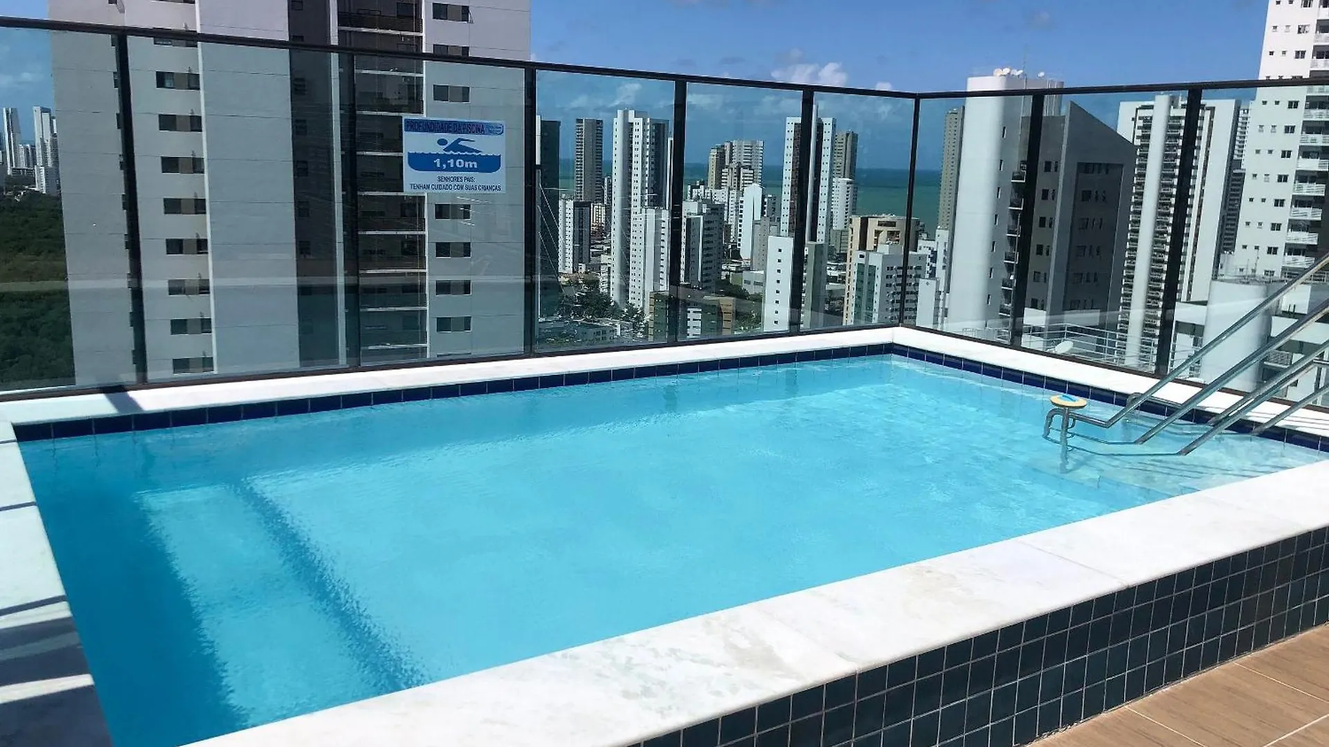 Flats No Golden Home Boa Viagem Por Yolo contacts